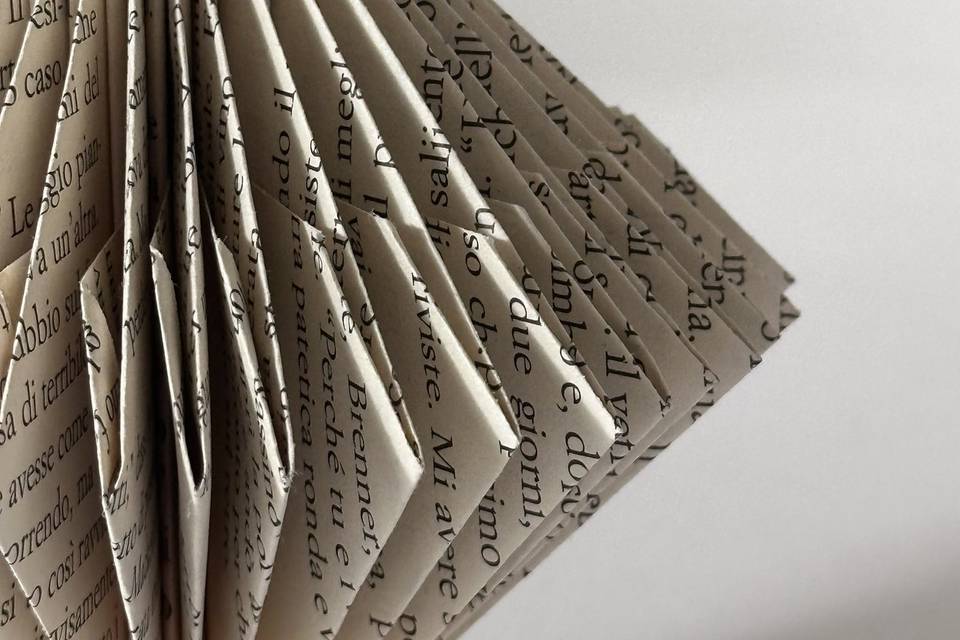 Libro origami bomboniera