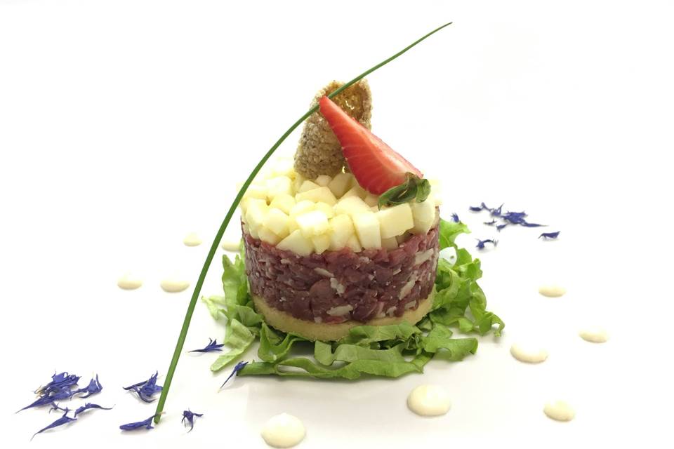 Tartare di carne salada