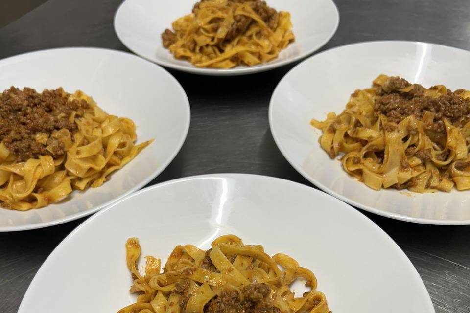 Tagliatelle al ragù di chianin