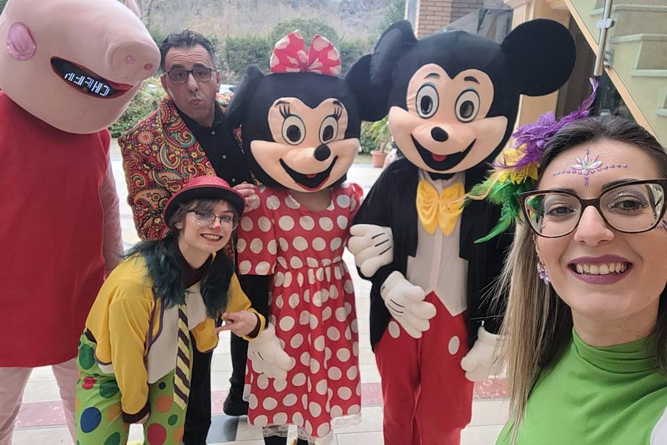 Mascotte e animatrici