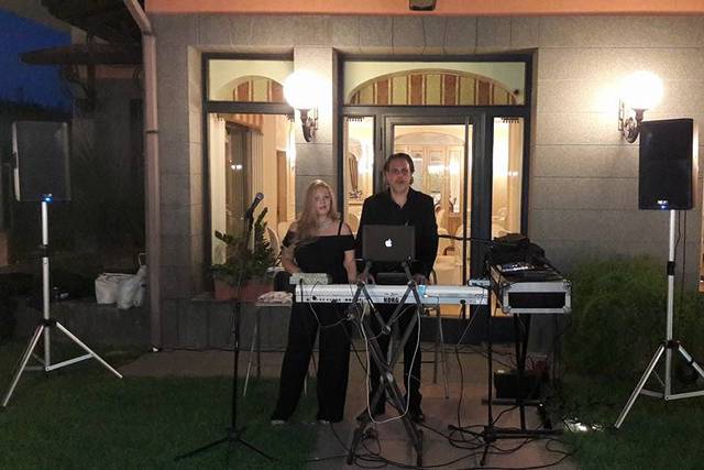 Max e Laura Piano Bar