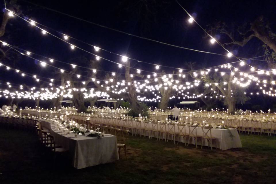 820 coperti wedding luminarie