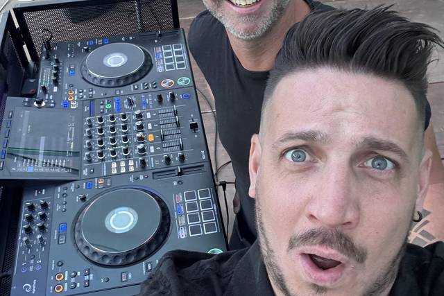 Simone and IP DJ