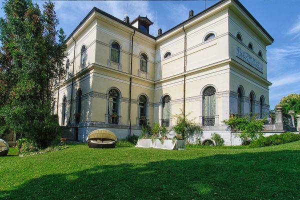 Villa Giacomelli - Esterni