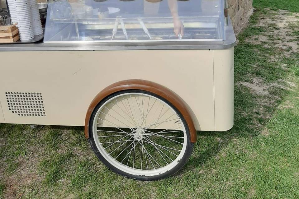 Gelato cart