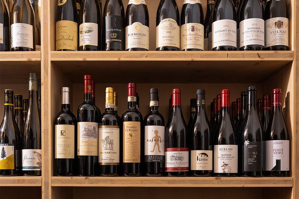Ampia selezione di vini
