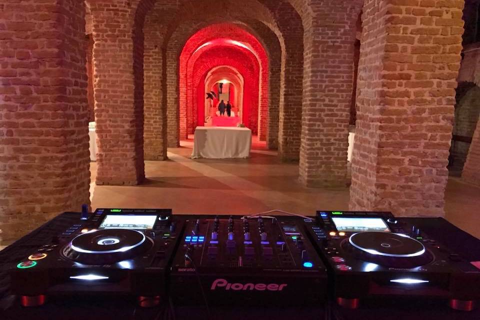 Dj set in Armeria