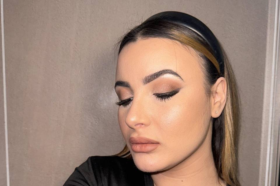 Make-up