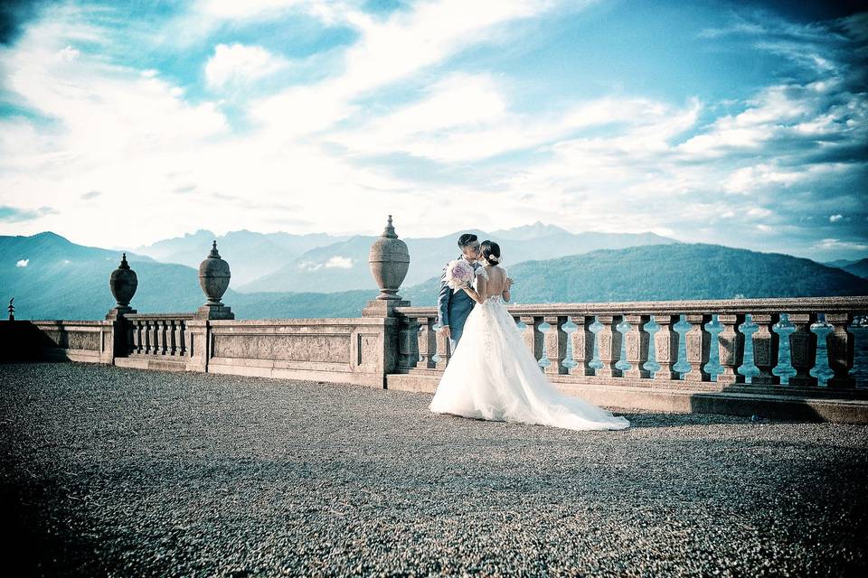 Wedding at the lake