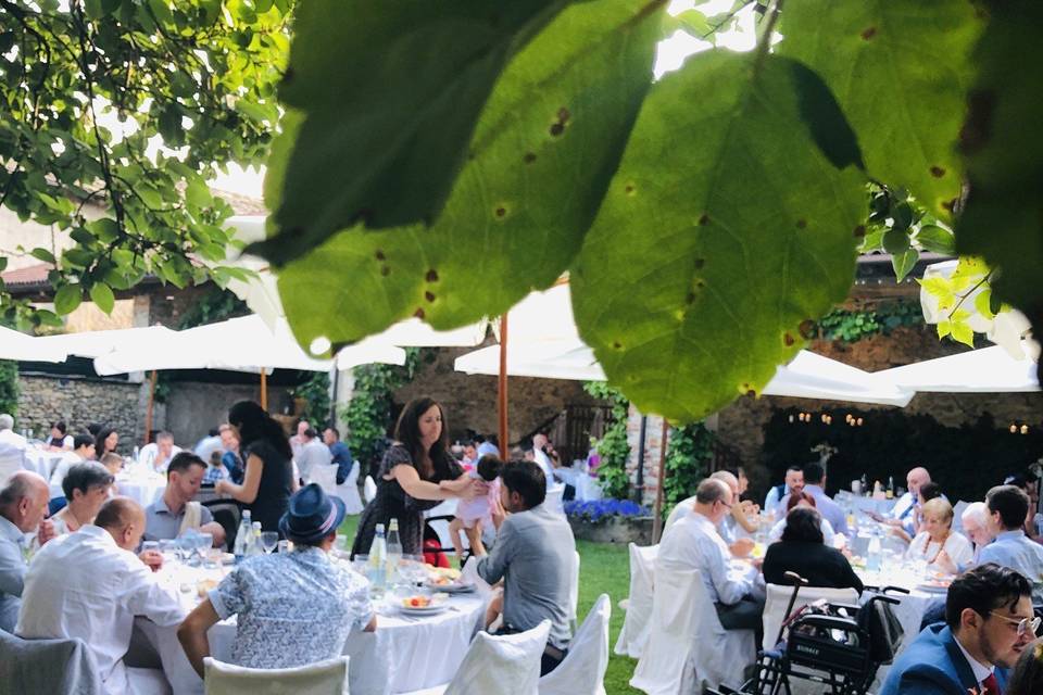 Cena in giardino