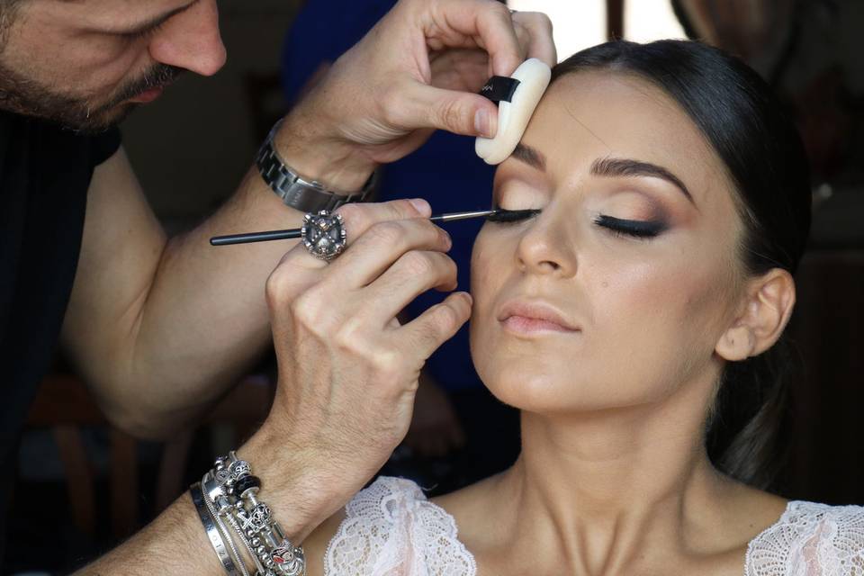 Bridal make up