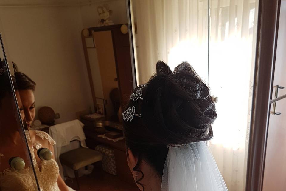 Un fiore fra i capelli