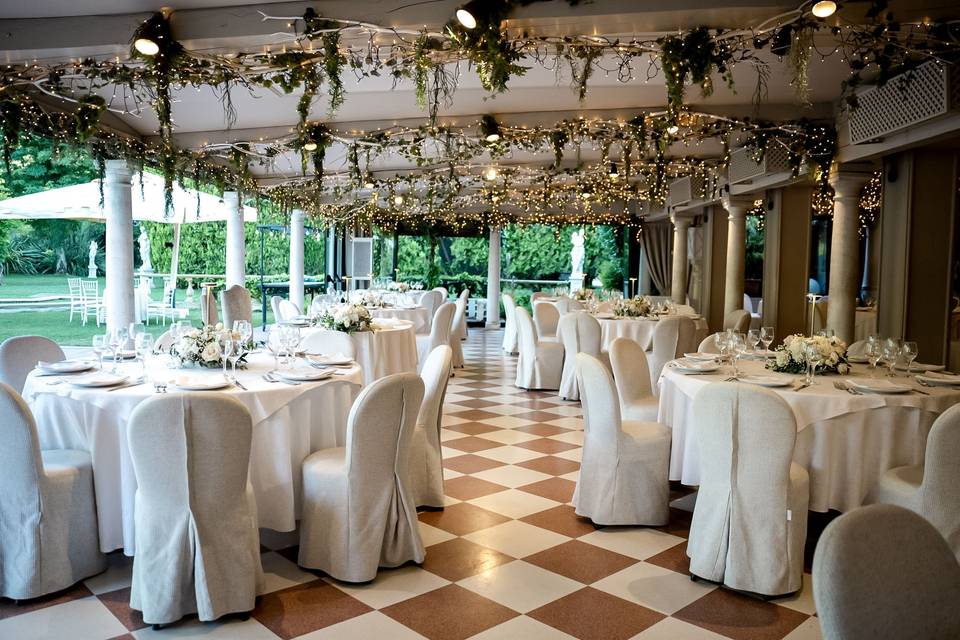 sala_matrimonio_decorazioni_lumine