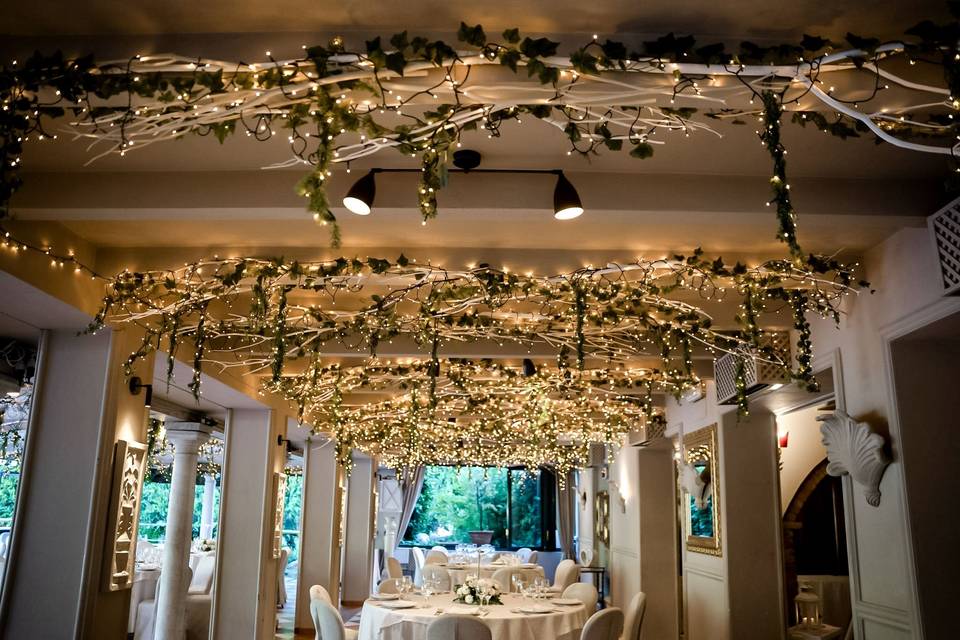 soffitto_decorato_luci_verdi