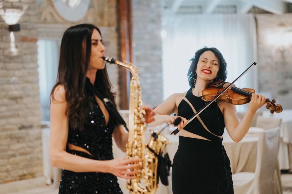 SAX + VIOLINO
