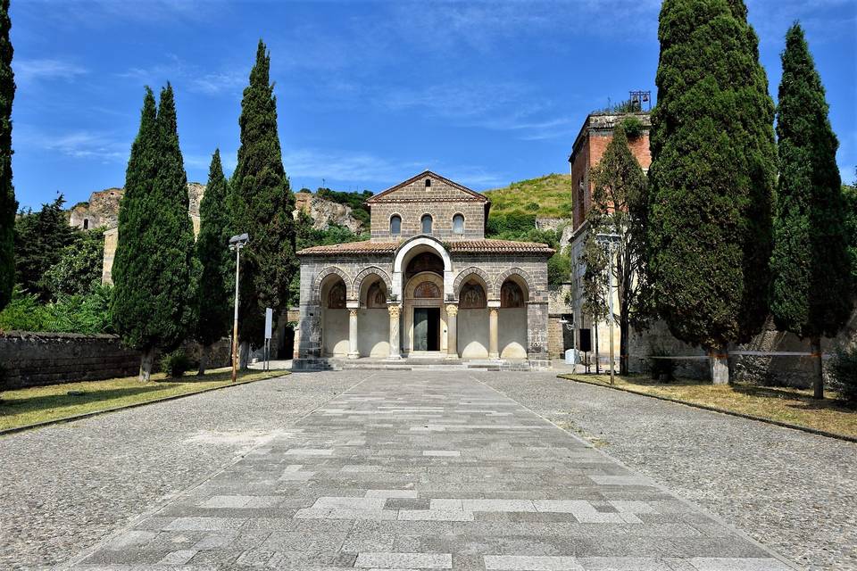 Basilica benedettina s. Angelo