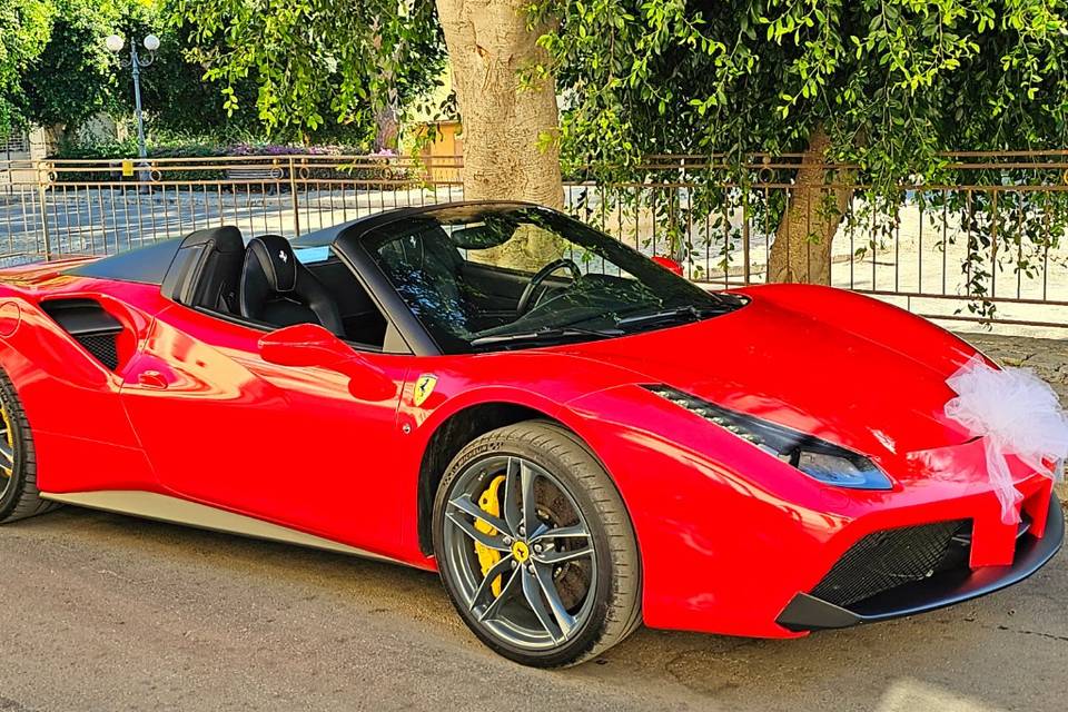 Ferrari 488 spider