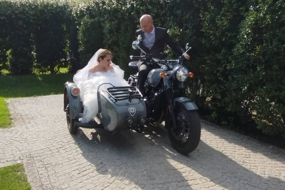 Si parte con il Sidecar