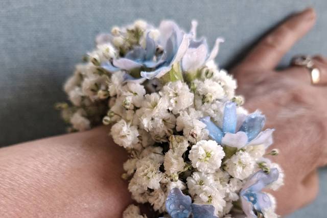 Braccialetti floreali