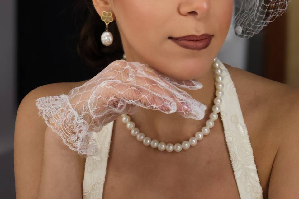 Vintage Bridal Glam