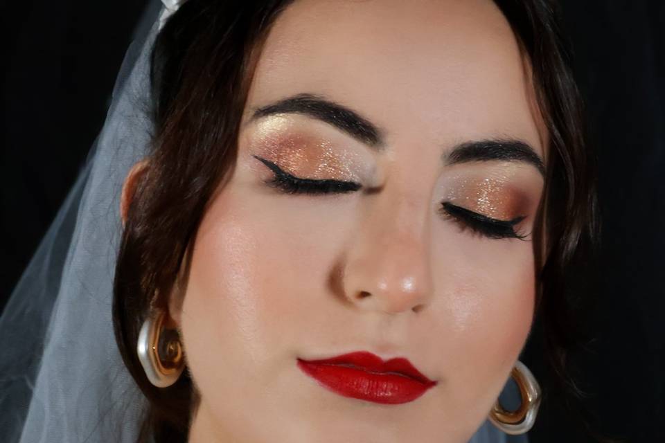 Classic Hollywood Glam