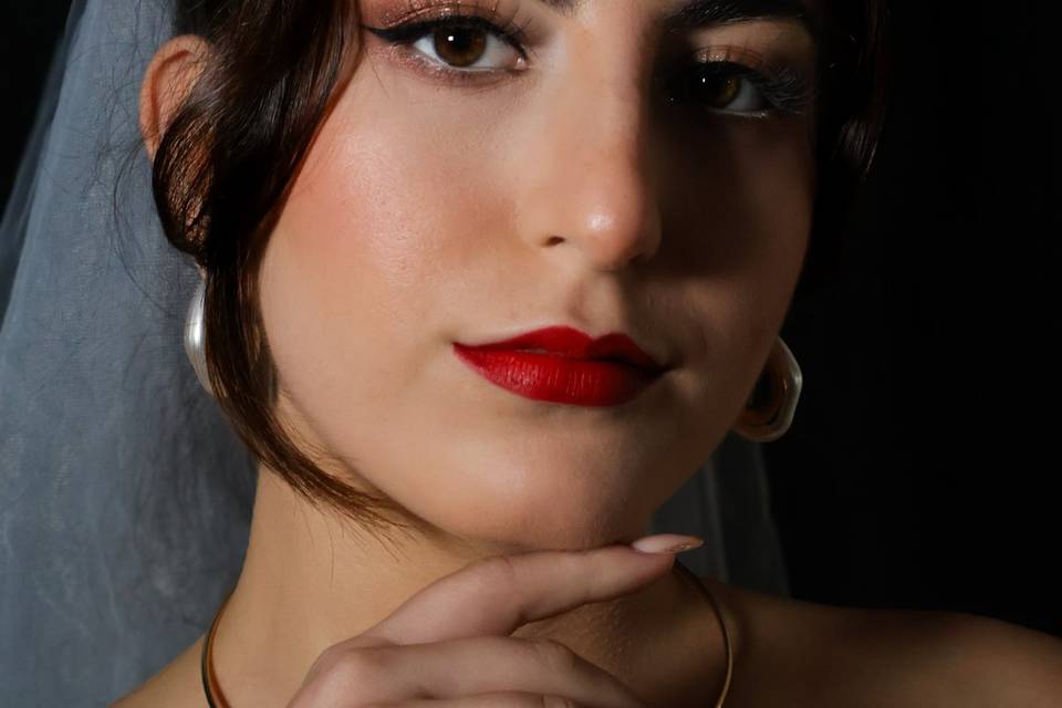 Classic Hollywood Glam