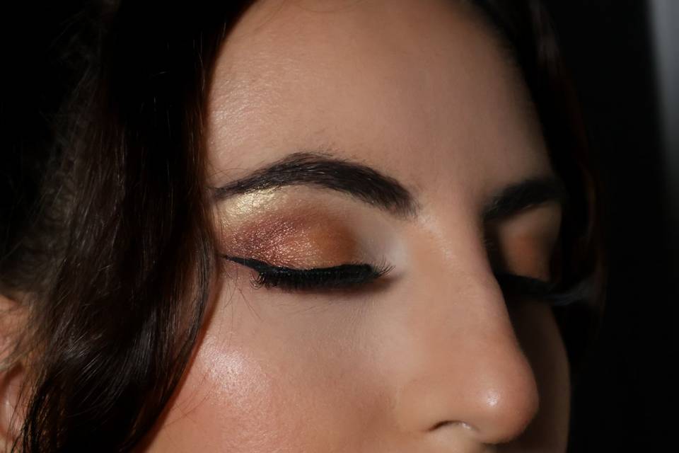 Classic Hollywood Glam
