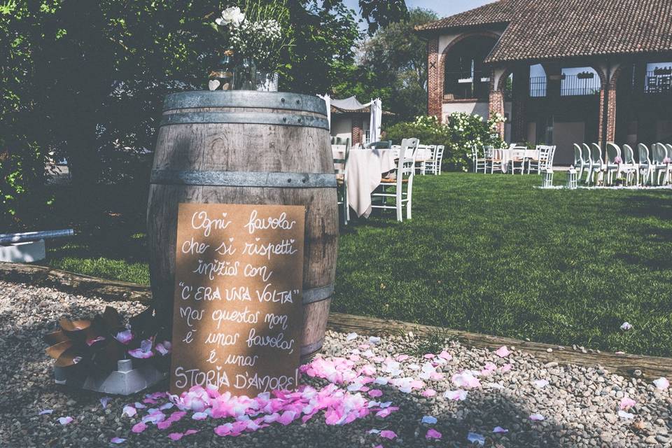 Unconventional Wedding Decor