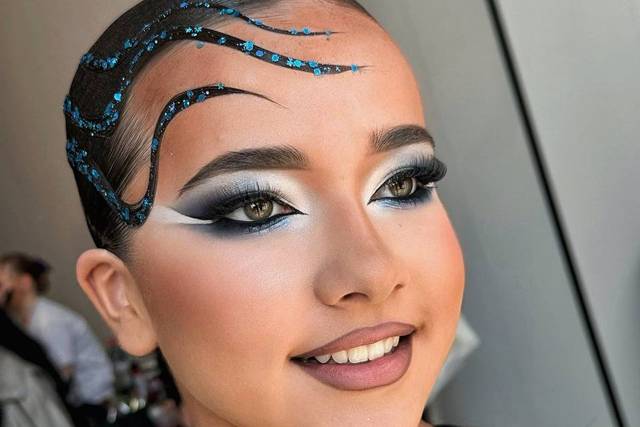 Antonina Professional Make-up Artist