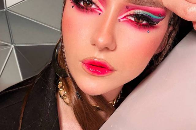 Antonina Professional Make-up Artist