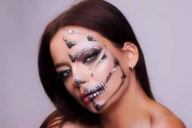Antonina Professional Make-up Artist