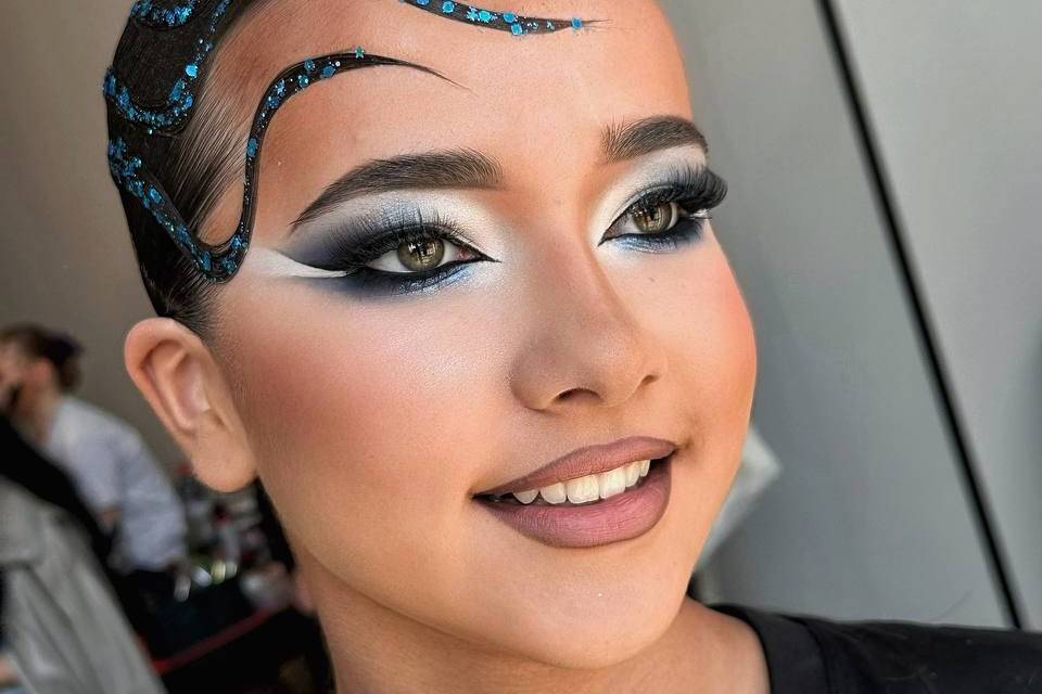 Antonina Professional Make-up Artist