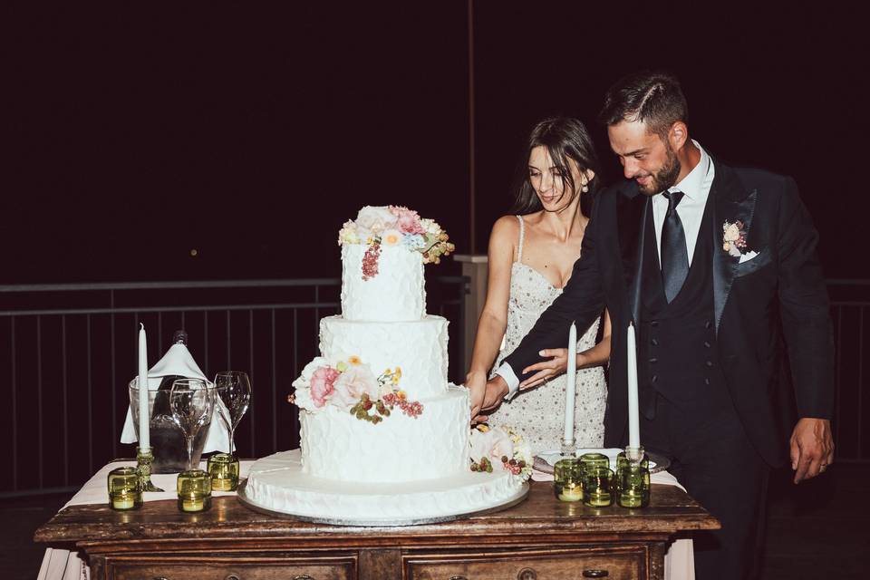 Taglio della torta nuziale