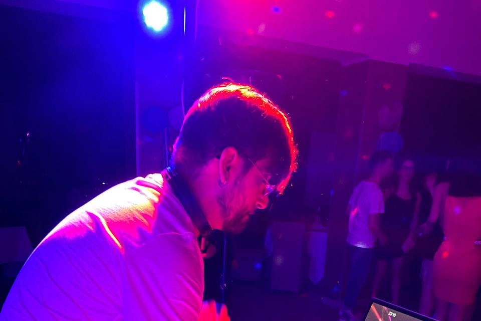 Deejay Cristofe