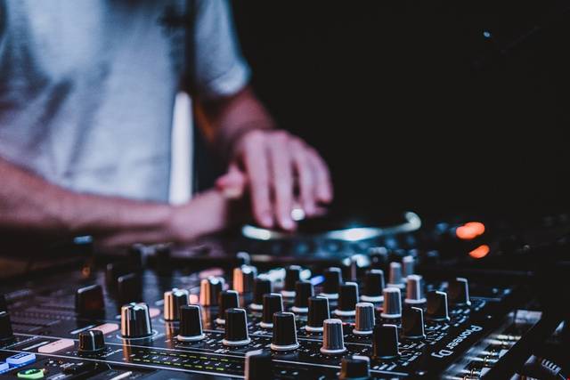 Music&Soul - Live Music & DJ set