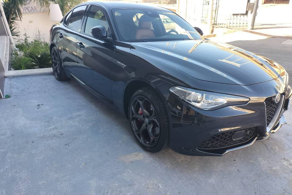 Giulia veloce.