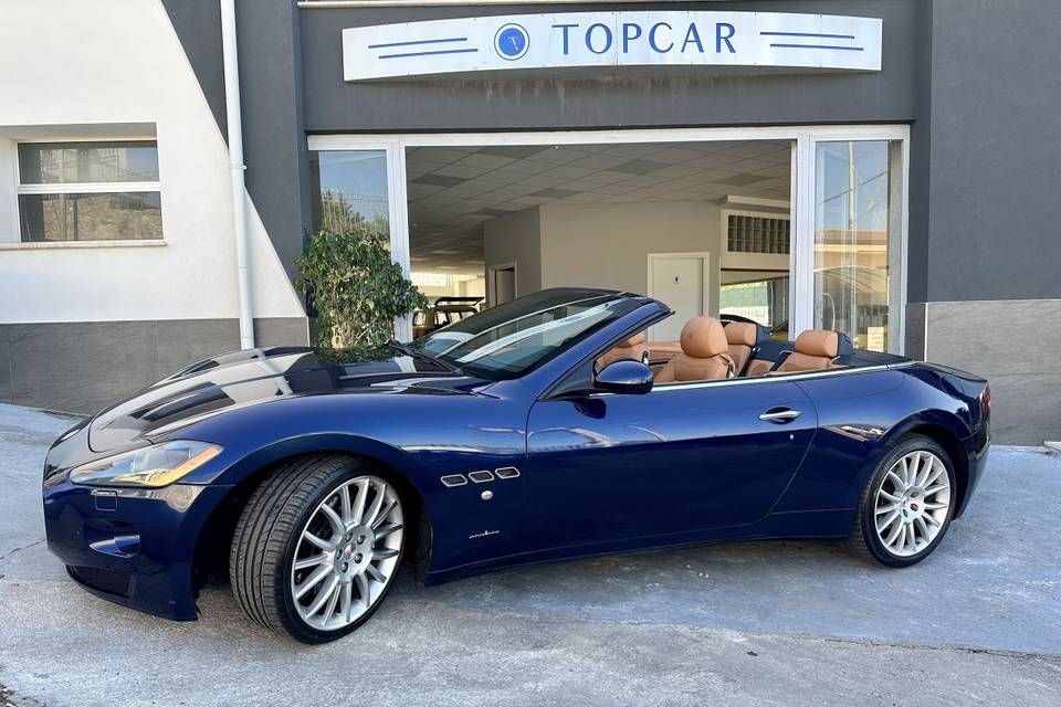 Maserati gran cabrio blu…