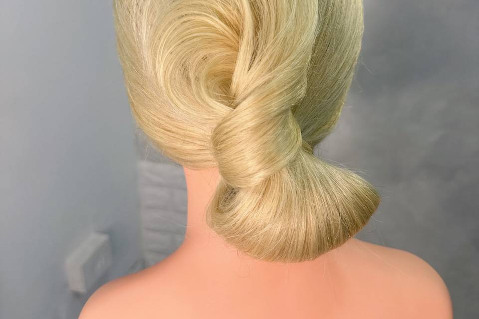 Chignon red carpet