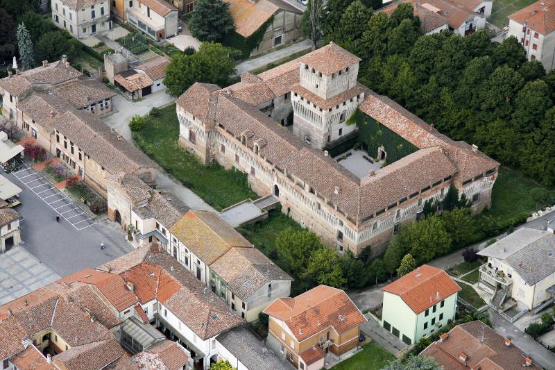 Castello di Roccabianca