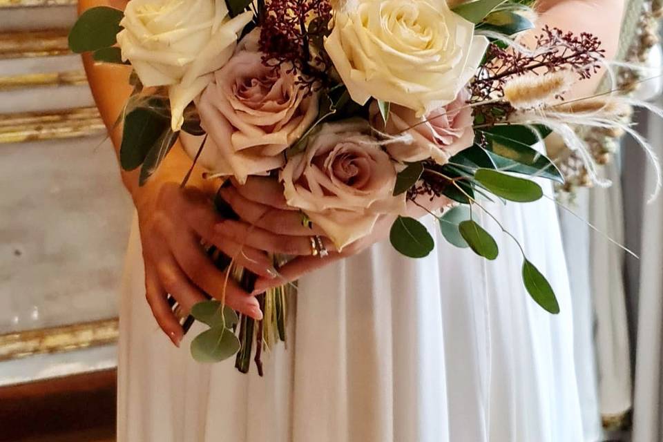 Un bouquet da sposa colorato!