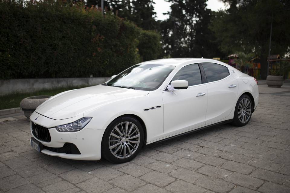 Auto