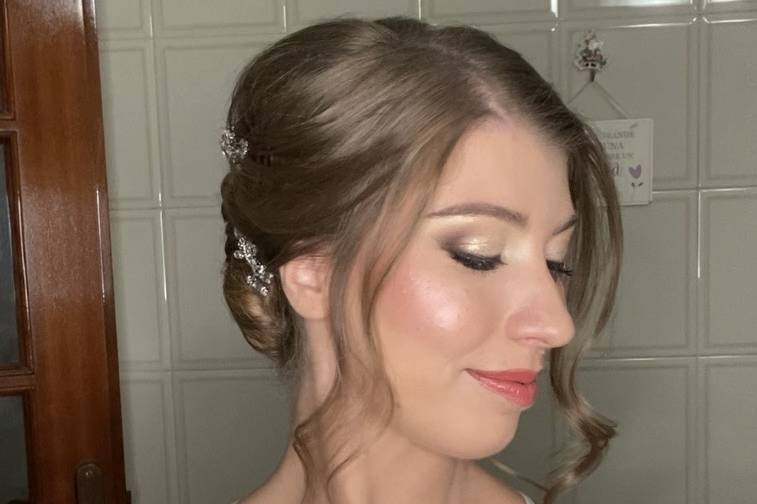 Glow bride