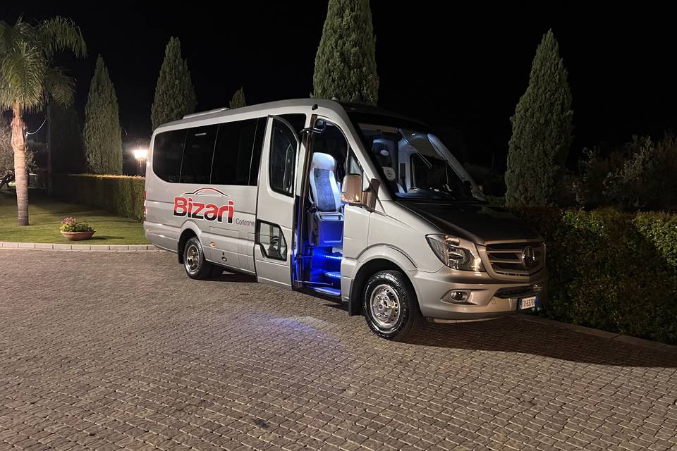 Minibus 21 posti