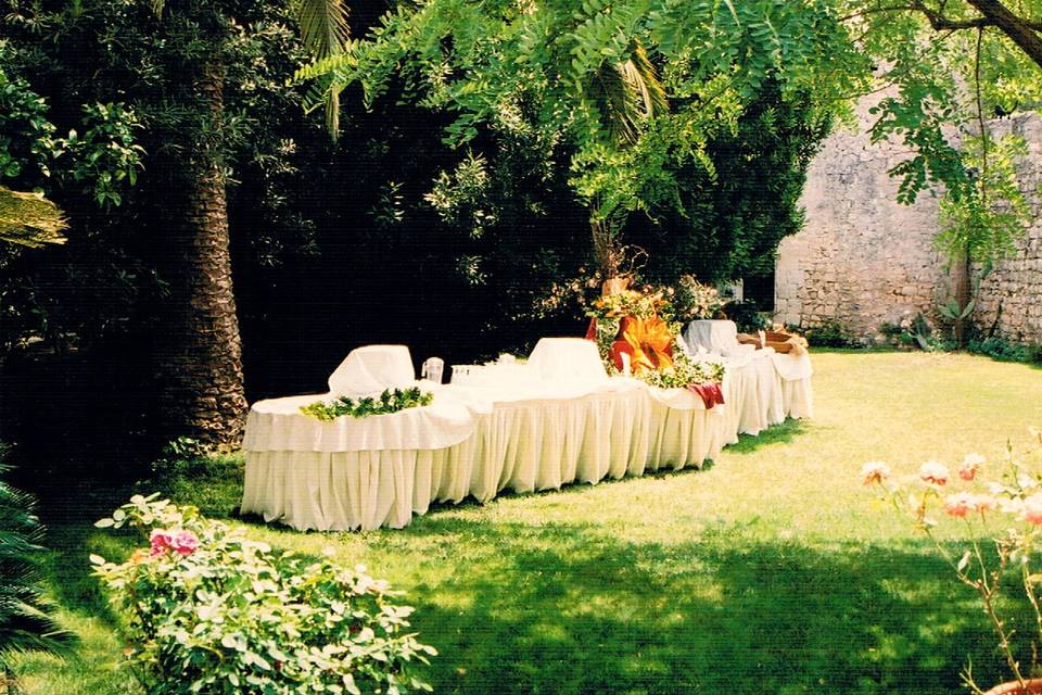 Buffet prato giardino