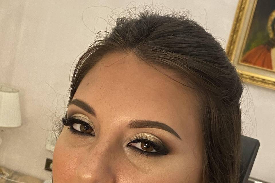 Francesca Make-up Artist