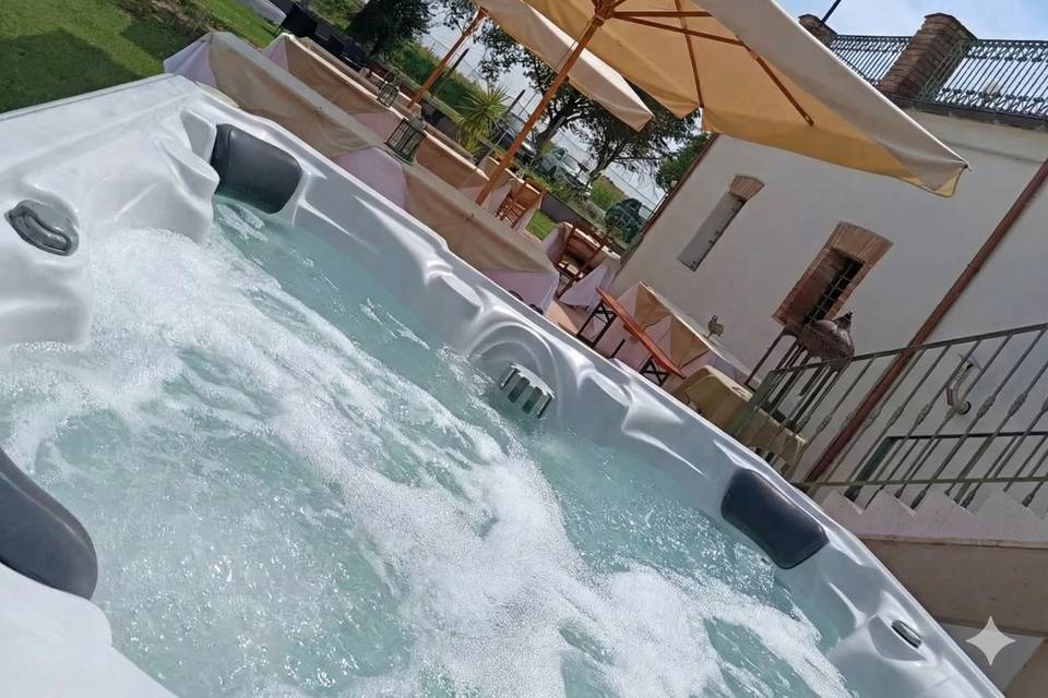 Piscina idromassaggio