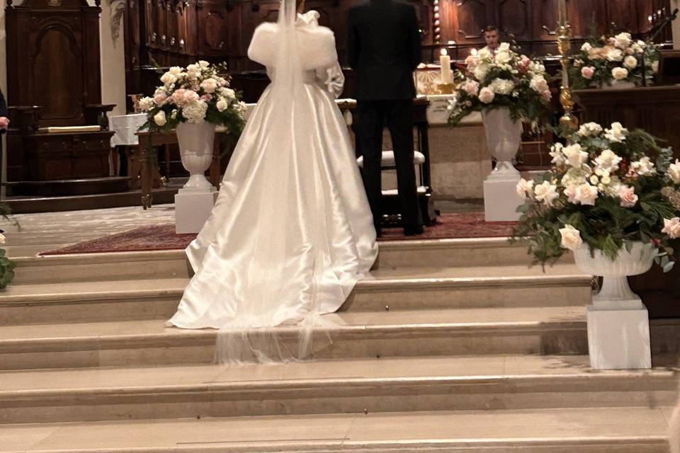 F&S