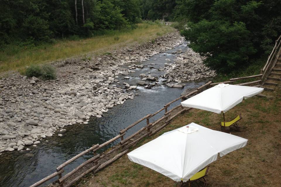 Terrazza sul fiume