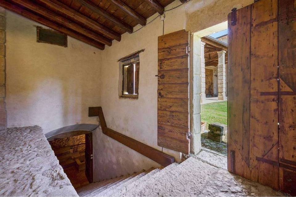 Accesso alla cantina