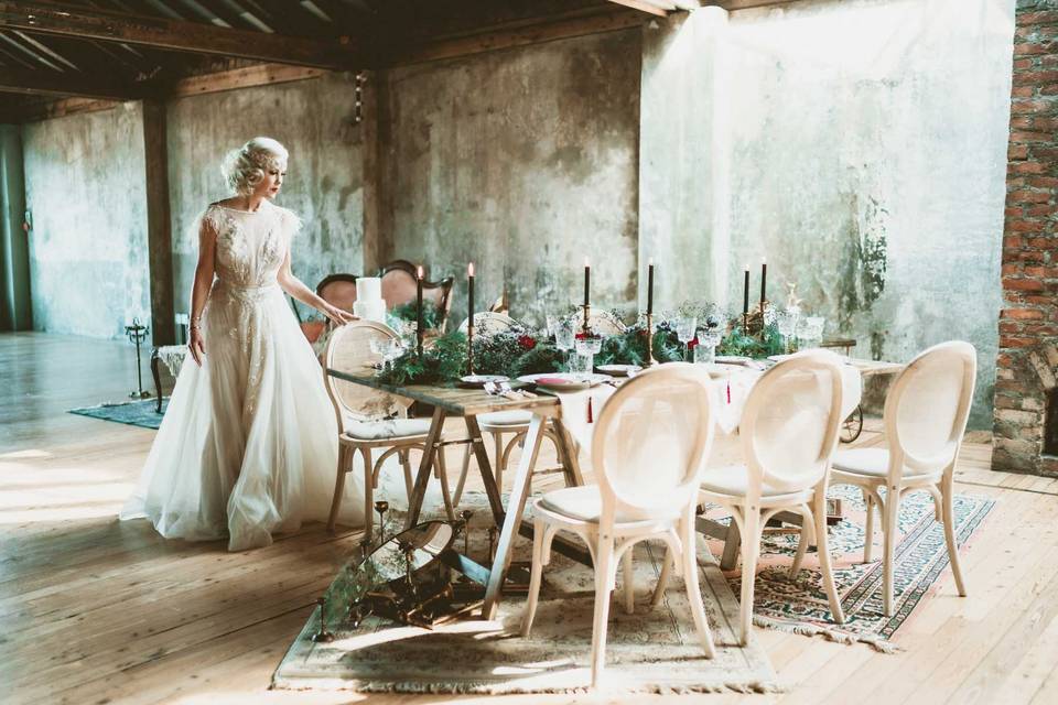 Tuscany wedding couple